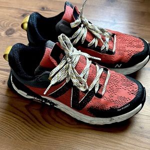 New Balance trail runner with fresh foam US7.5